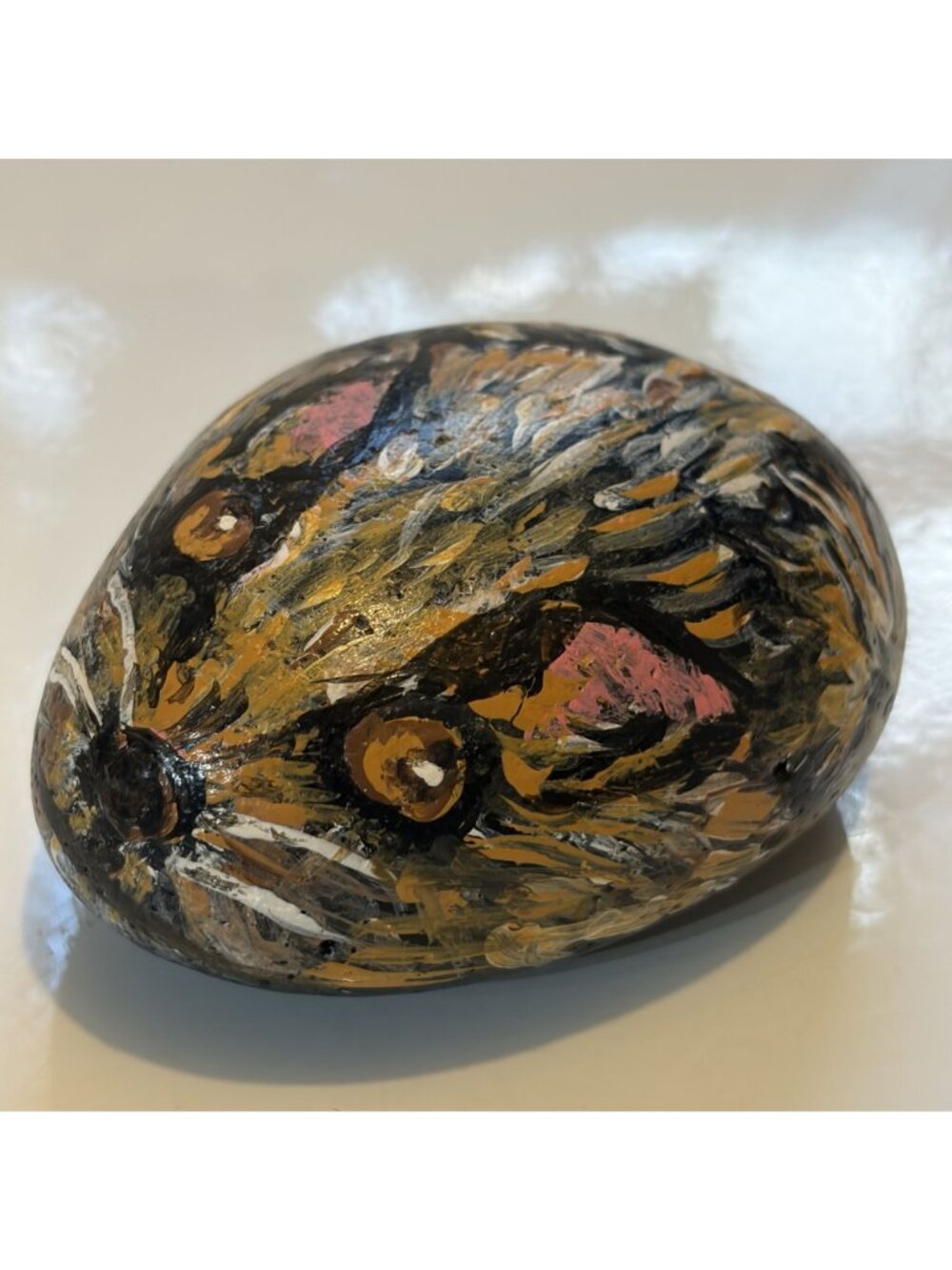 Hand Painted Squirrel Rock Stone Art Animal Paperweight Garden Decor Funky - Picture 5 of 11